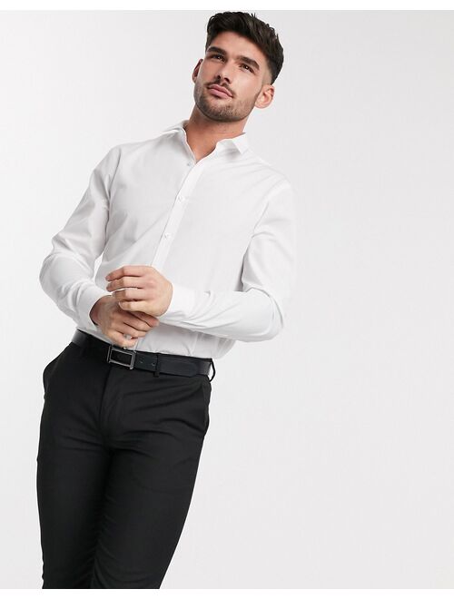 New Look long sleeve poplin shirt in white