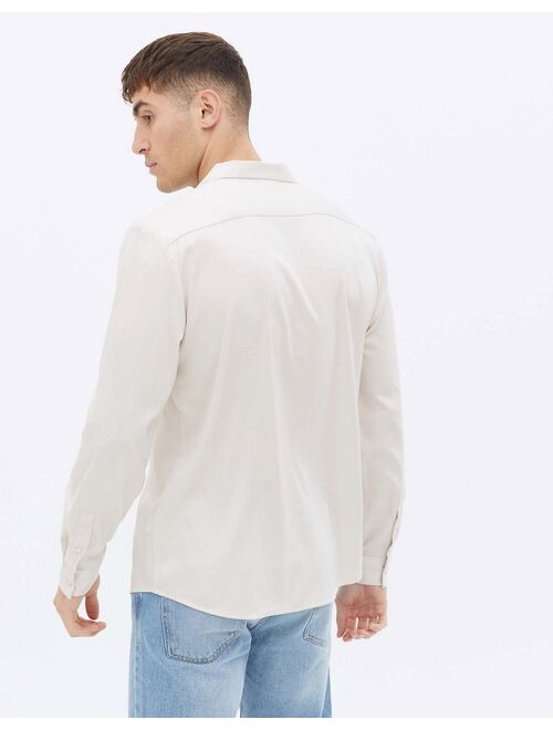 New Look long sleeve satin shirt with revere collar in off white