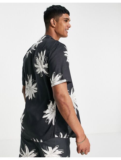 Only & Sons set revere collar shirt in navy flower print