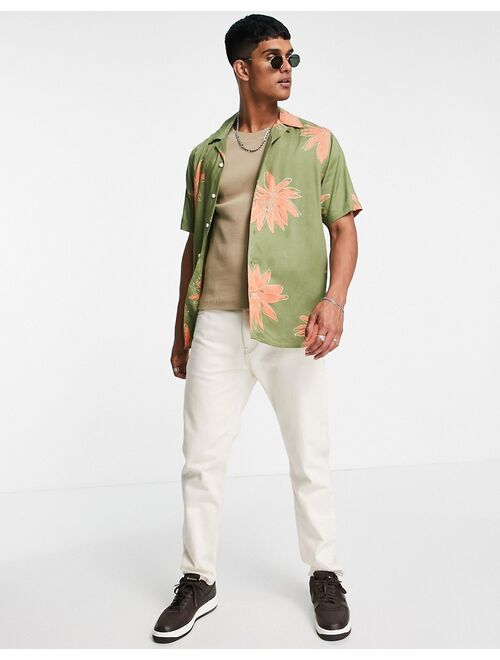 Only & Sons set revere collar shirt in green flower print