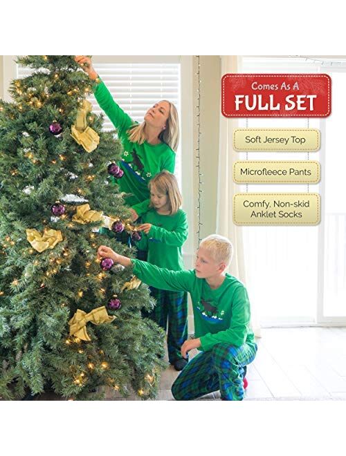 Mad Dog Concepts Matching Family Green Plaid Moose Christmas Holiday Pajamas Set + Slipper Socks