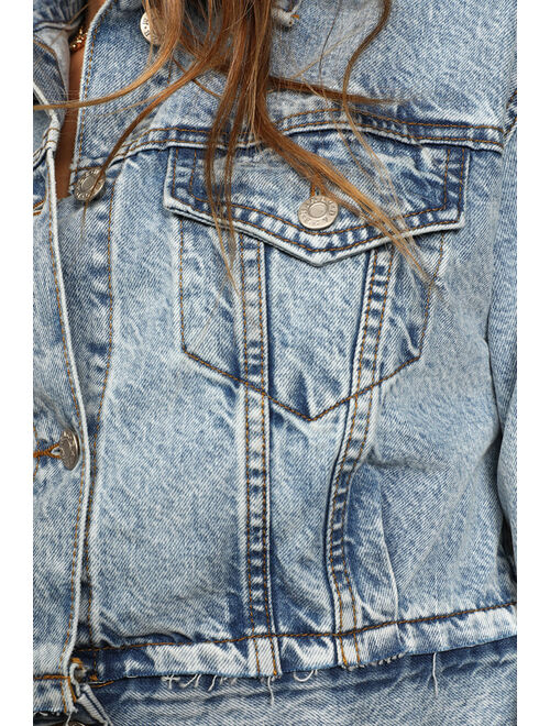 DAZE DENIM The Frequent Flier Light Wash Cropped Denim Jacket