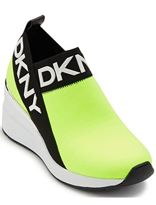 DKNY Women's Slip on Wedge Heel Sneaker