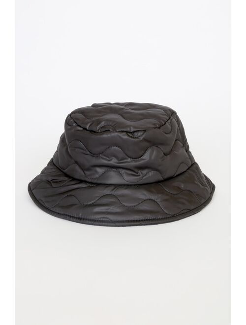 Vero Moda Claire Black Quilted Bucket Hat