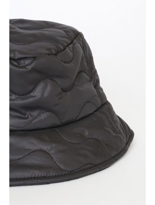 Vero Moda Claire Black Quilted Bucket Hat