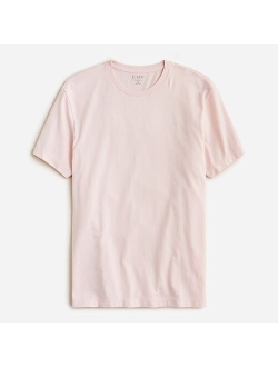 Broken-in short-sleeve T-shirt