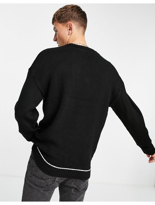 New Look knitted sweater with print in black