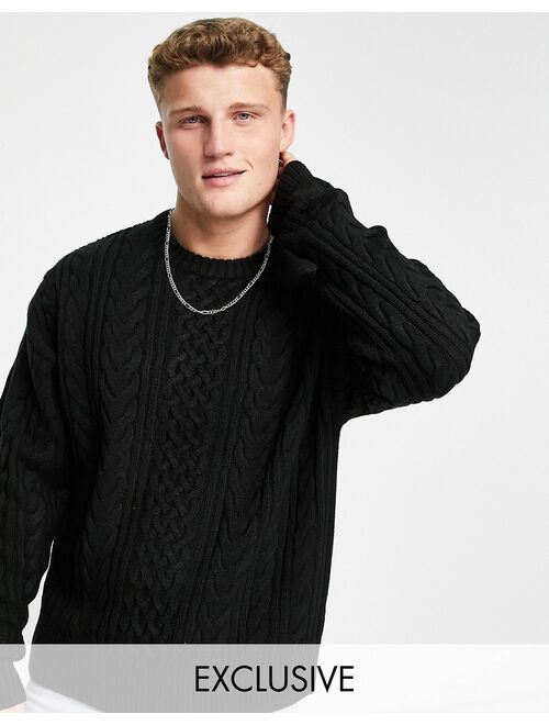 New Look relaxed cable knit sweater in black