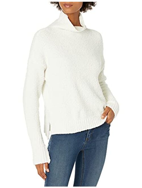 UGG Sage Fluffy Sweater Knit