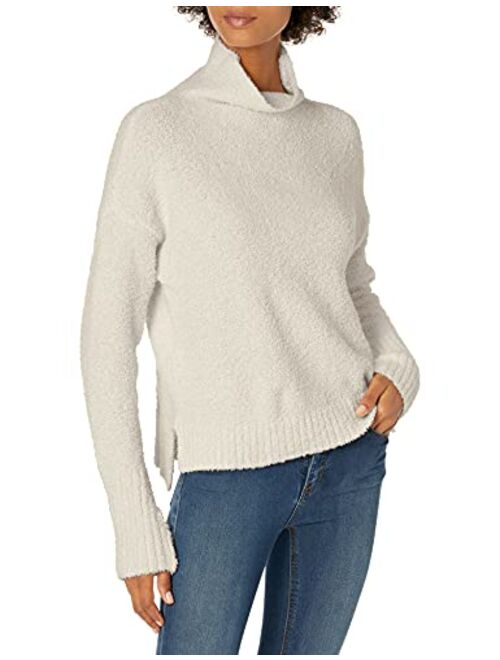 UGG Sage Fluffy Sweater Knit