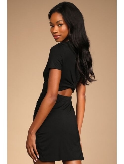 Basic With A Twist Lavender Twist-Back Cutout Bodycon Mini Dress