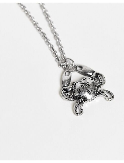 Classics 77 crab pendant in silver