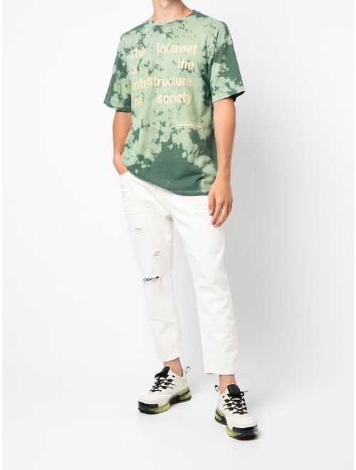 Pleasures slogan-print tie-dye T-shirt