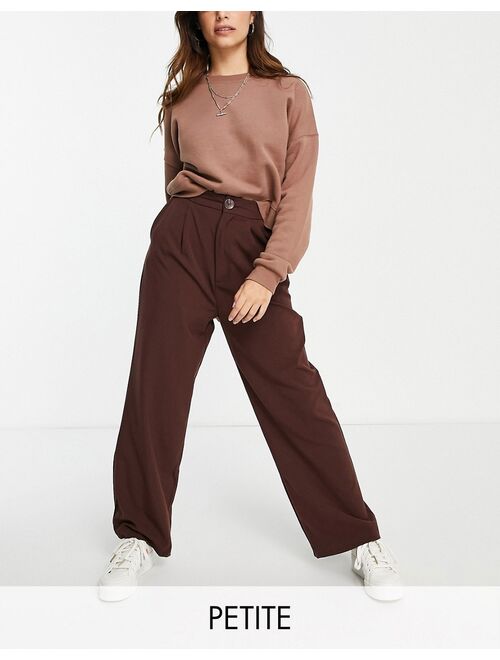 Stradivarius Petite wide leg relaxed dad pants in chocolate brown