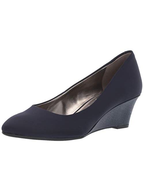 Bandolino Women's Fayola Pump