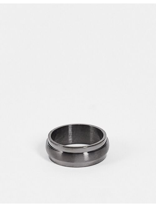 ASOS DESIGN stainless steel band ring with beveled edge in gunmetal