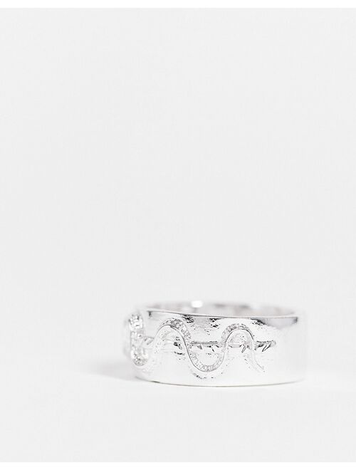 WFTW Serpentine embossed back ring in silver