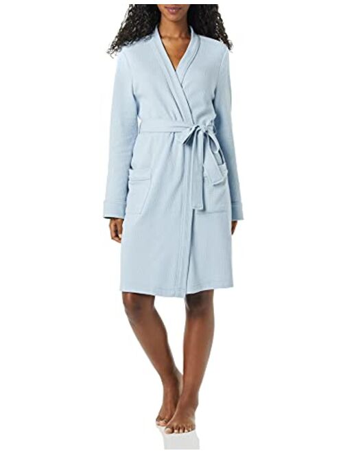 Amazon Essentials Women's Lightweight Waffle Mid-Length Robe