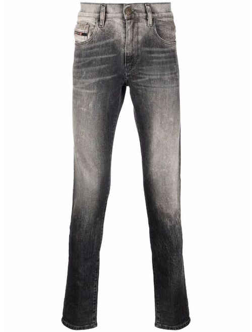 Diesel D-Strukt slim-fit jeans