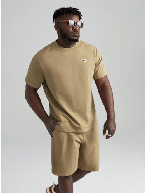 Shein Extended Sizes Men Patch Detail Tee And Shorts Set