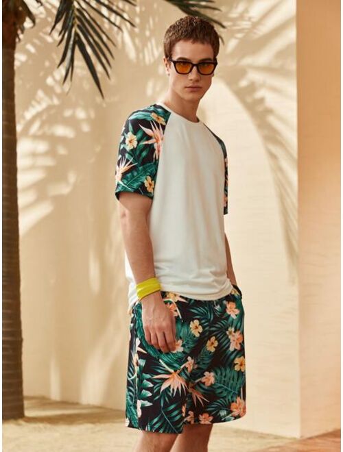 SHEIN Men Tropical Print Raglan Sleeve Tee & Shorts