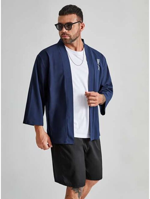 Shein Extended Sizes Men Japanese Letter Graphic Drop Shoulder Kimono & Drawstring Shorts Without Tee