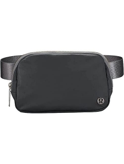 Athletica Lululemon Everywhere Belt Bag 1L (Asphalt Grey)