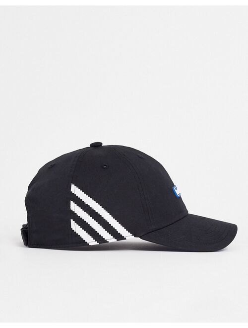 adidas Originals Relaxed Forum strapback cap in black