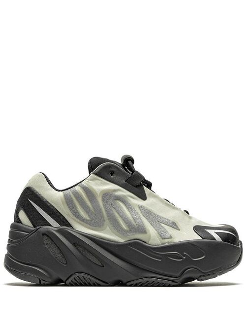 Adidas Yeezy Boost 700 MNVN sneakers