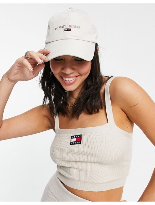 Tommy Hilfiger Tommy Jeans flag logo cap in ecru