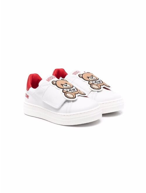 Moschino Kids Toy Bear patch sneakers