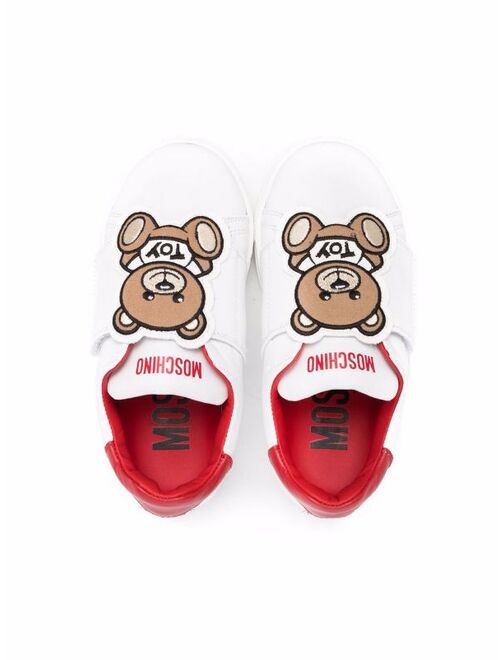 Moschino Kids Toy Bear patch sneakers