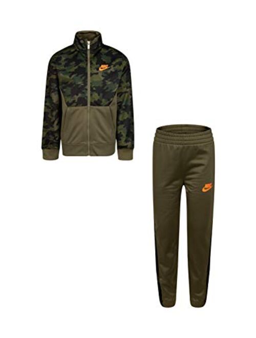 Nike Boy`s Therma Dri Fit Jacket & Pants 2 Piece Set