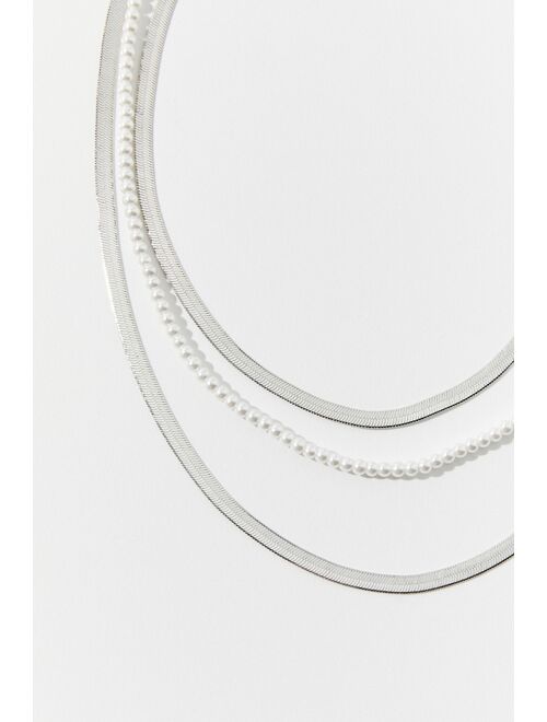 Urban Outfitters Pearl And Snake Chain Layer Necklace