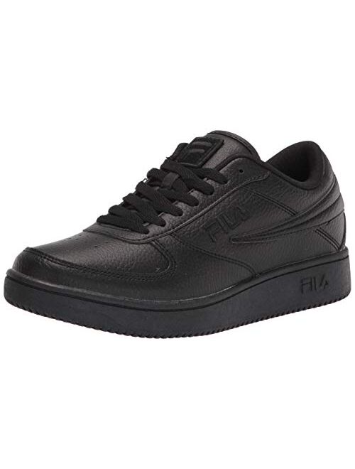 Fila Men's Faux Leather Low Top Sneaker