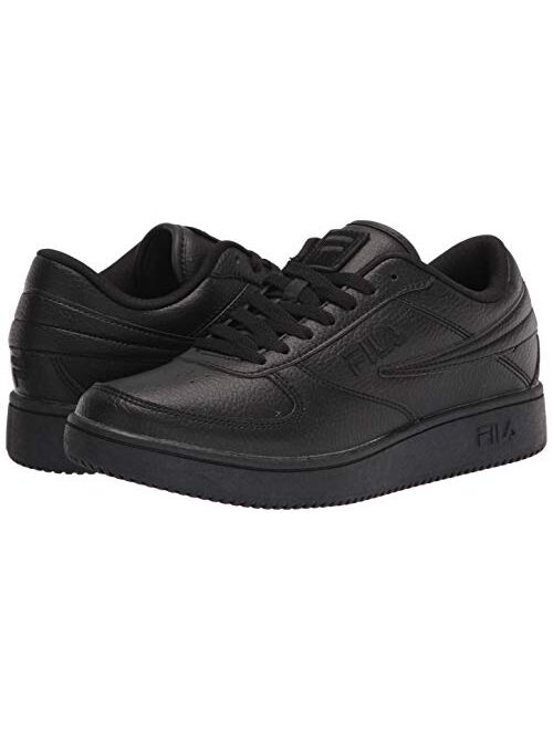 Fila Men's Faux Leather Low Top Sneaker