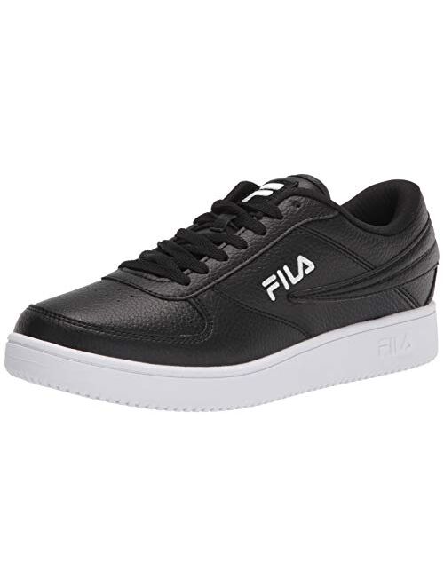 Fila Men's Faux Leather Low Top Sneaker