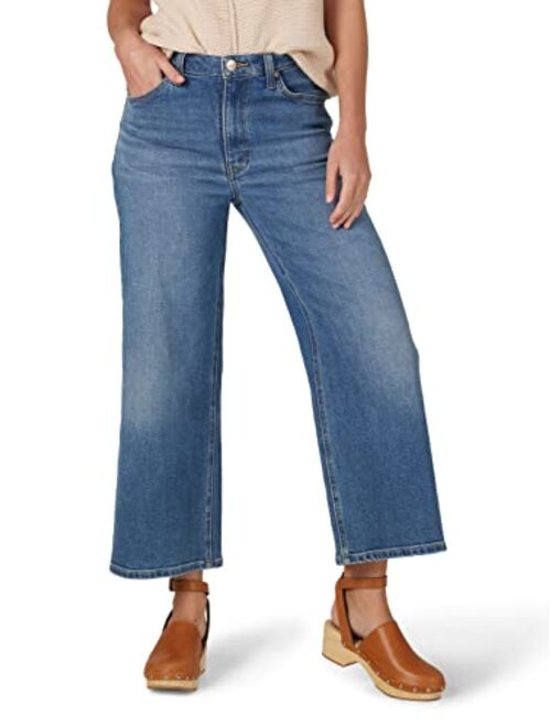 Lee Women's High-Rise Relaxed Fit a Line Crop Jean