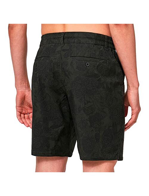 Oakley Men's in The Moment Short