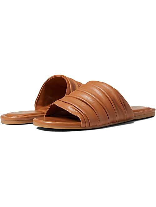 Marc Fisher LTD Oswin 2 Flat Sandal For Women