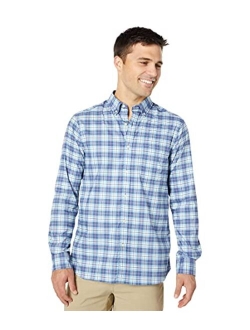 Men's Classic Fit Plaid On-The-Go Brrr Button Down Shirt