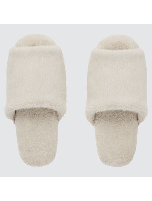 Uniqlo Fleece Furry Slippers