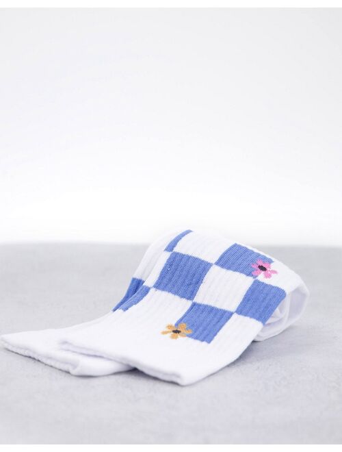 ASOS DESIGN sports socks with checkerboard floral in white