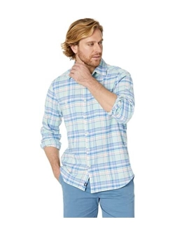 Men's Classic Fit Plaid Island Twill Button-Down Shirt