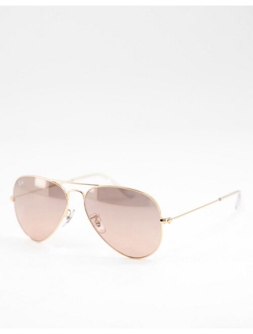 Ray-Ban aviator sunglasses in gold with brown lens