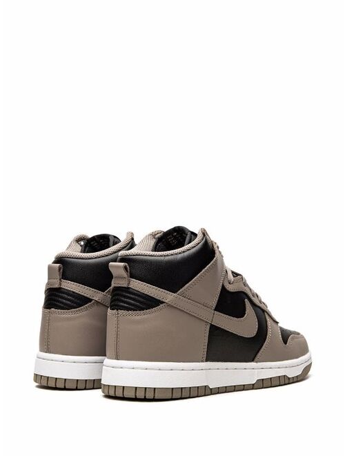 Nike Women Dunk High sneakers