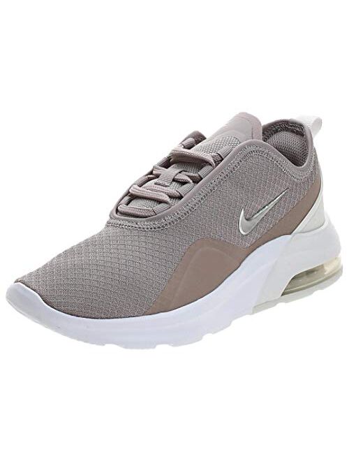 Nike Women's Air Max Motion 2 Running Shoes