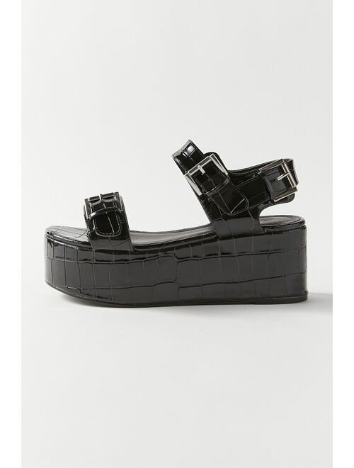 Urban Outfitters UO Violet Buckle Flatform Sandal