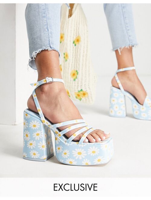 Daisy Street Exclusive platform heeled sandals in blue daisy print