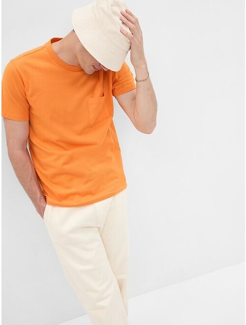 Gap 100% Organic Cotton Pocket T-Shirt